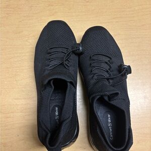 Women’s Black Sneakers